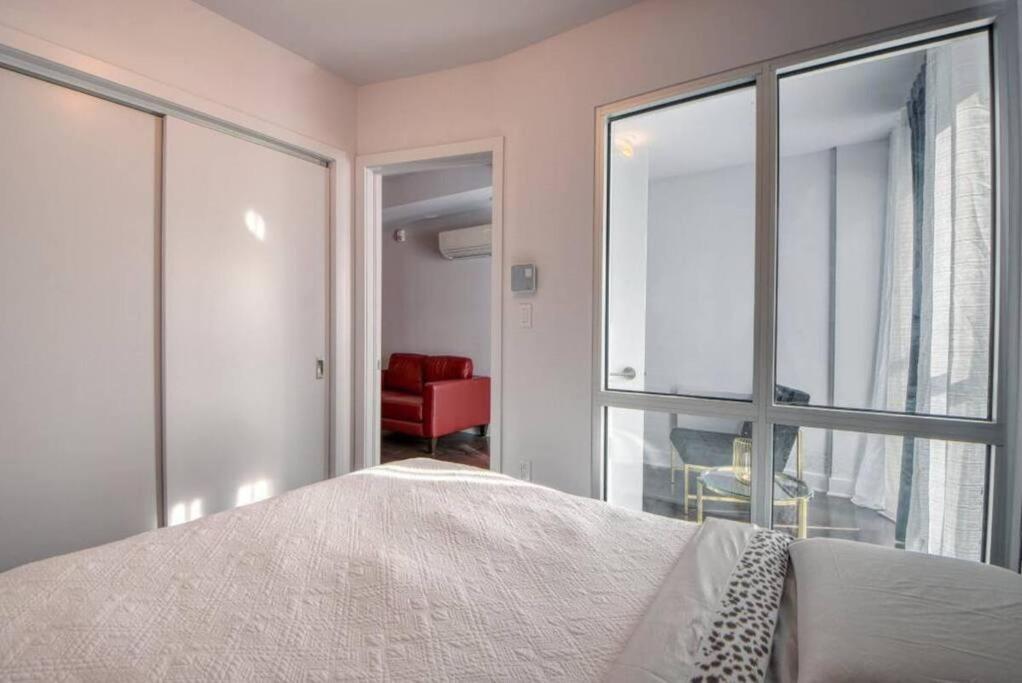 2 Bedroom Condo In The Heart Of The City Montréal Eksteriør billede