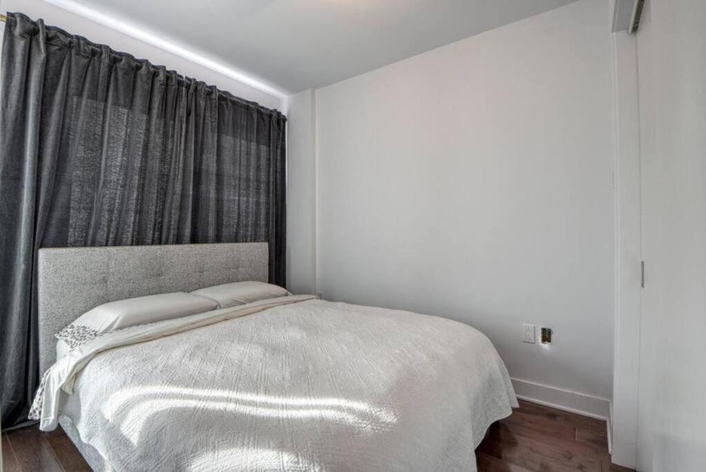 2 Bedroom Condo In The Heart Of The City Montréal Eksteriør billede